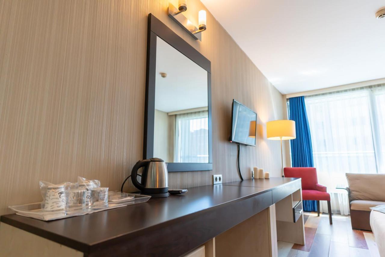 Lazz By Ketenci Hotel Izmir Eksteriør billede