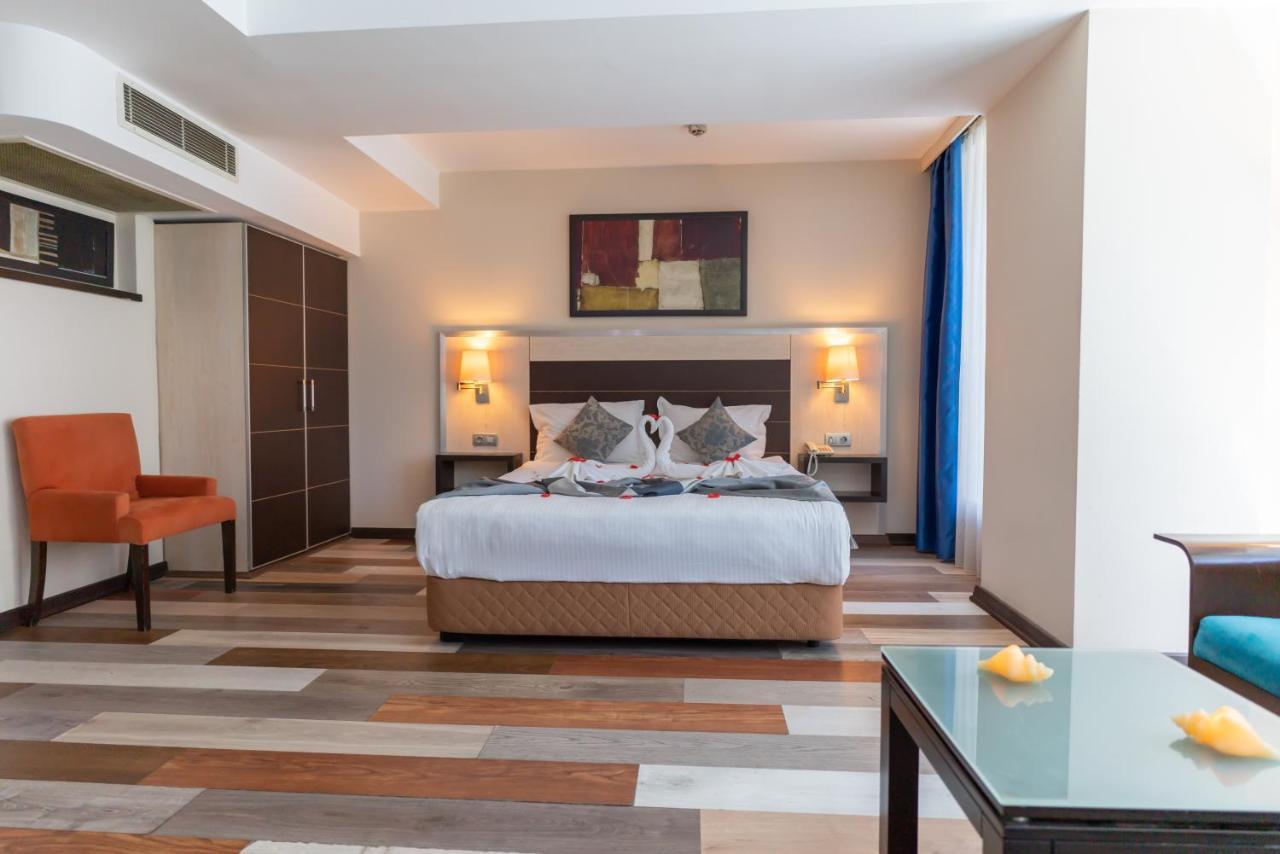 Lazz By Ketenci Hotel Izmir Eksteriør billede